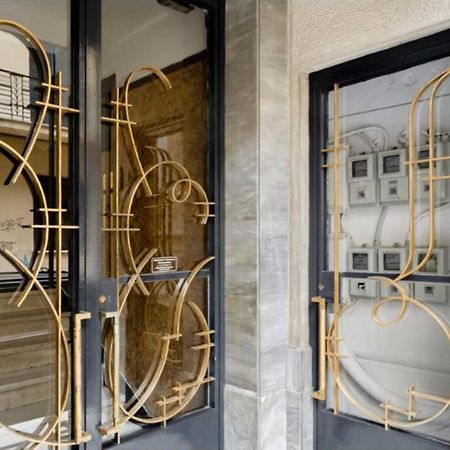 Chic And Cosy Flat In Plaka By Upstreet Apartamento Atenas Exterior foto