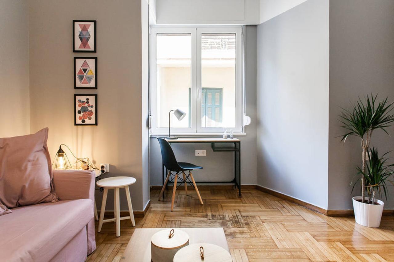 Chic And Cosy Flat In Plaka By Upstreet Apartamento Atenas Exterior foto