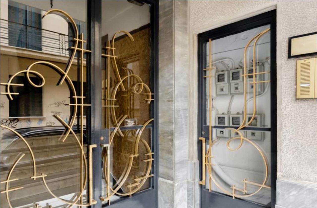 Chic And Cosy Flat In Plaka By Upstreet Apartamento Atenas Exterior foto
